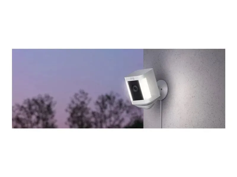 Ring Spotlight Cam Plus Plug-In 1080p 78817294, уличная камера, белая (ЛЕНОВО) Ring Spotlight Cam Plus Plug-In 1080p 78817294, уличная камера, белая (ЛЕНОВО)